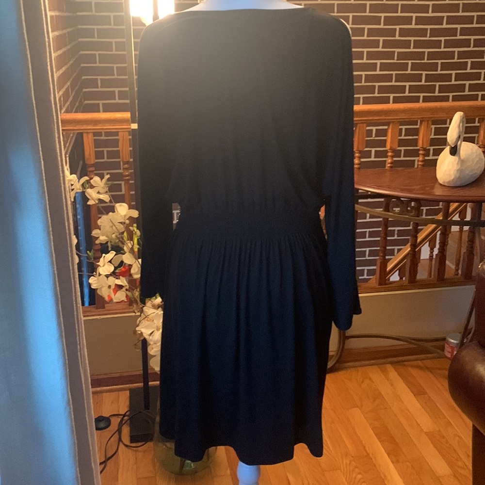 5/$30 Guess Long Sleeve Cold Shoulder Cinched Waist with Embellishments EUC M - Picture 8 of 16